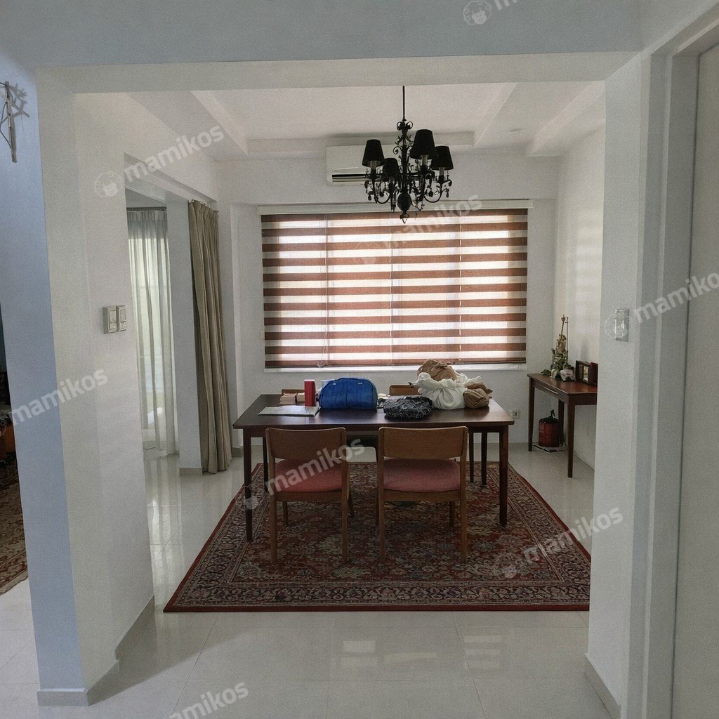 Rumah Sertifikat SHM 7 Kamar Tidur 6 Kamar Mandi Pondok Indah Jakarta Selatan - Photo 3