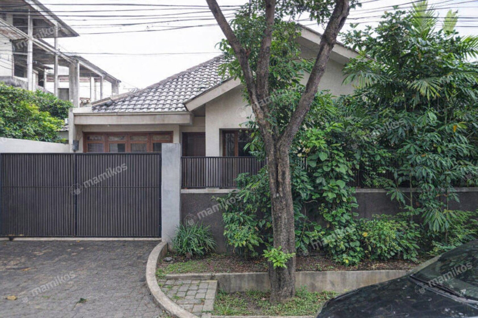 Rumah Sertifikat SHM 4 Kamar Tidur 4 Kamar Mandi Kebayoran Baru Jakarta Selatan - Photo 3