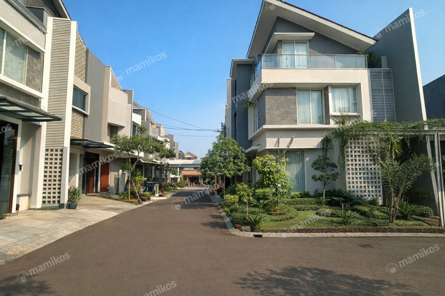Rumah Sertifikat SHM 3 Kamar Tidur 3 Kamar Mandi Fatmawati Jakarta Selatan