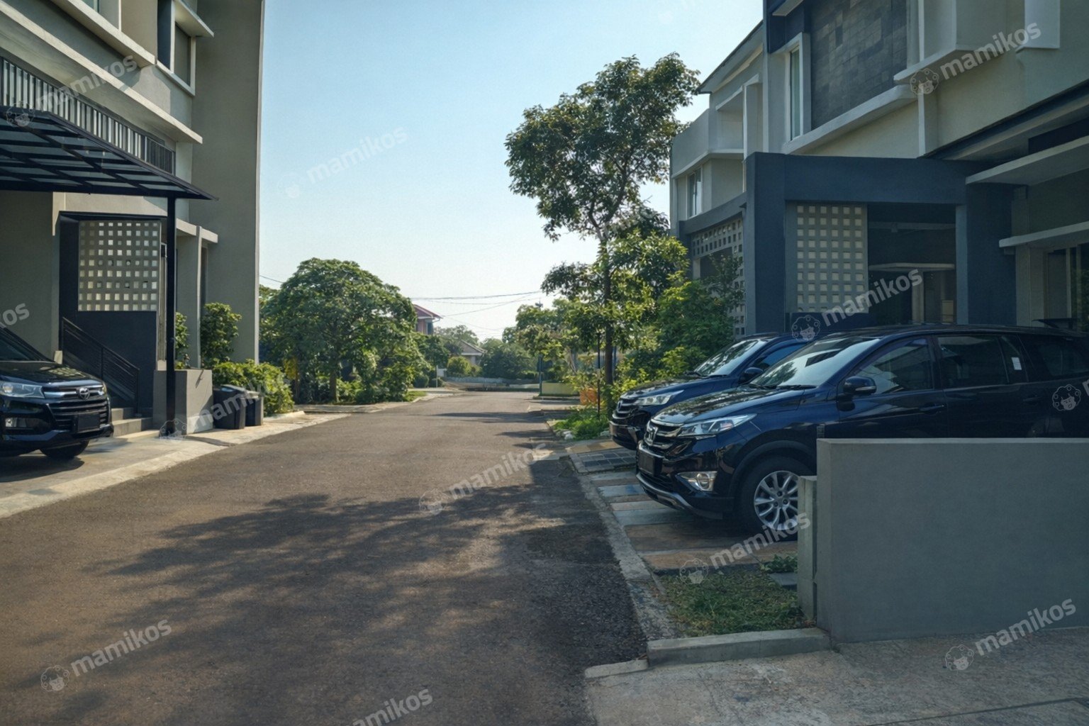 Rumah Sertifikat SHM 3 Kamar Tidur 3 Kamar Mandi Fatmawati Jakarta Selatan - Photo 2