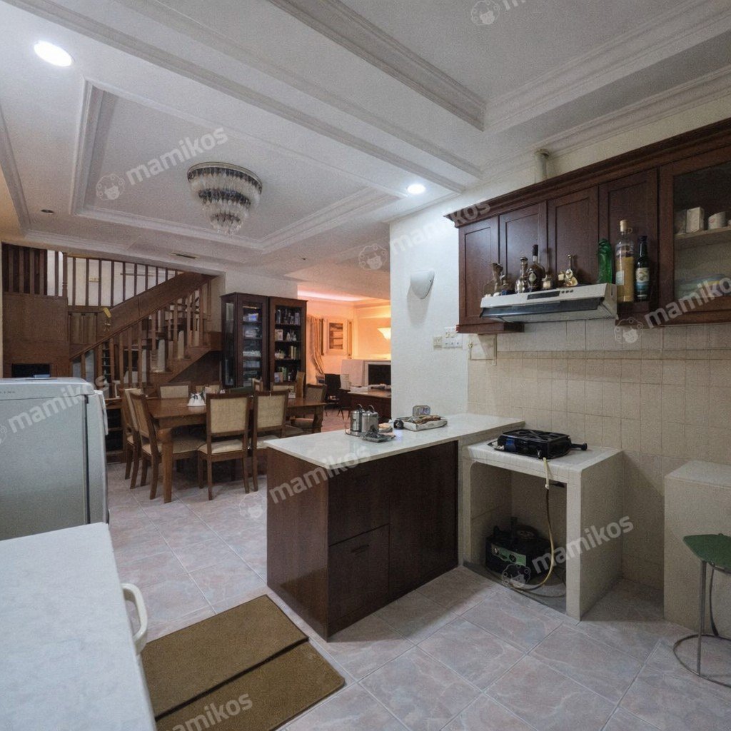 Rumah Sertifikat SHM 4 Kamar Tidur 3 Kamar Mandi Pulomas Jakarta Timur - Photo 3