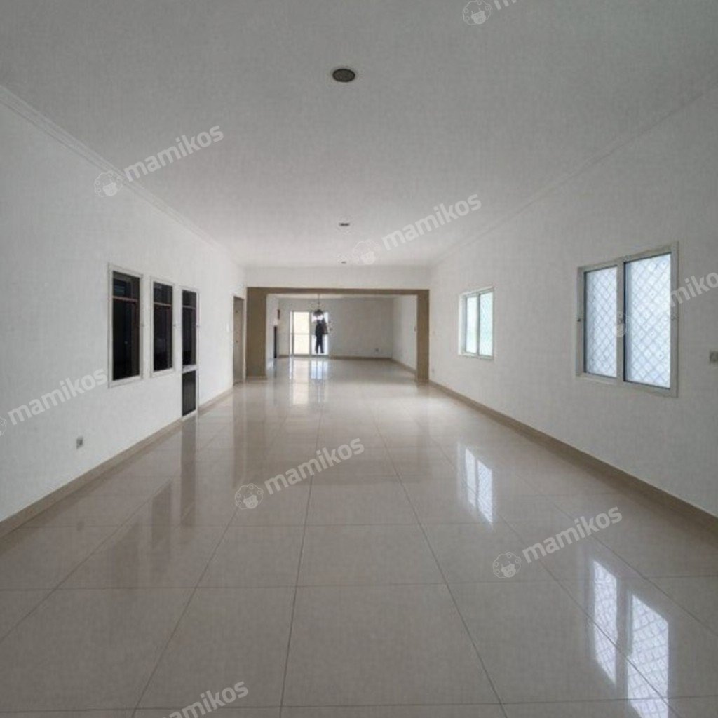 Rumah Sertifikat SHM 4 Kamar Tidur 4 Kamar Mandi Kota Wisata Jakarta Timur - Photo 2