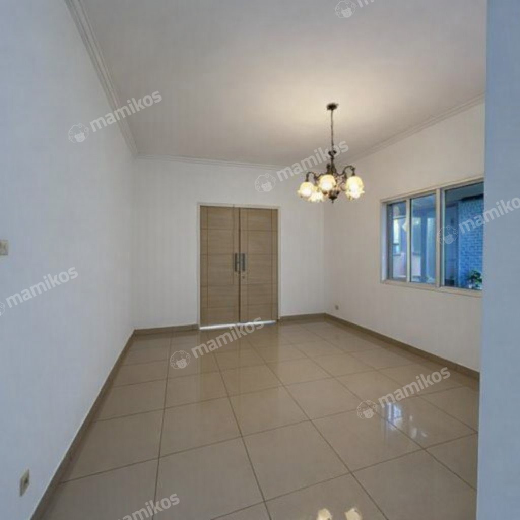 Rumah Sertifikat SHM 4 Kamar Tidur 4 Kamar Mandi Kota Wisata Jakarta Timur - Photo 4