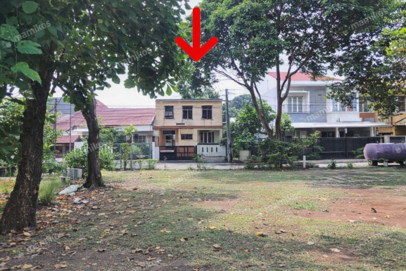 Rumah 4KT 2KM Green Lake City Jakarta Barat