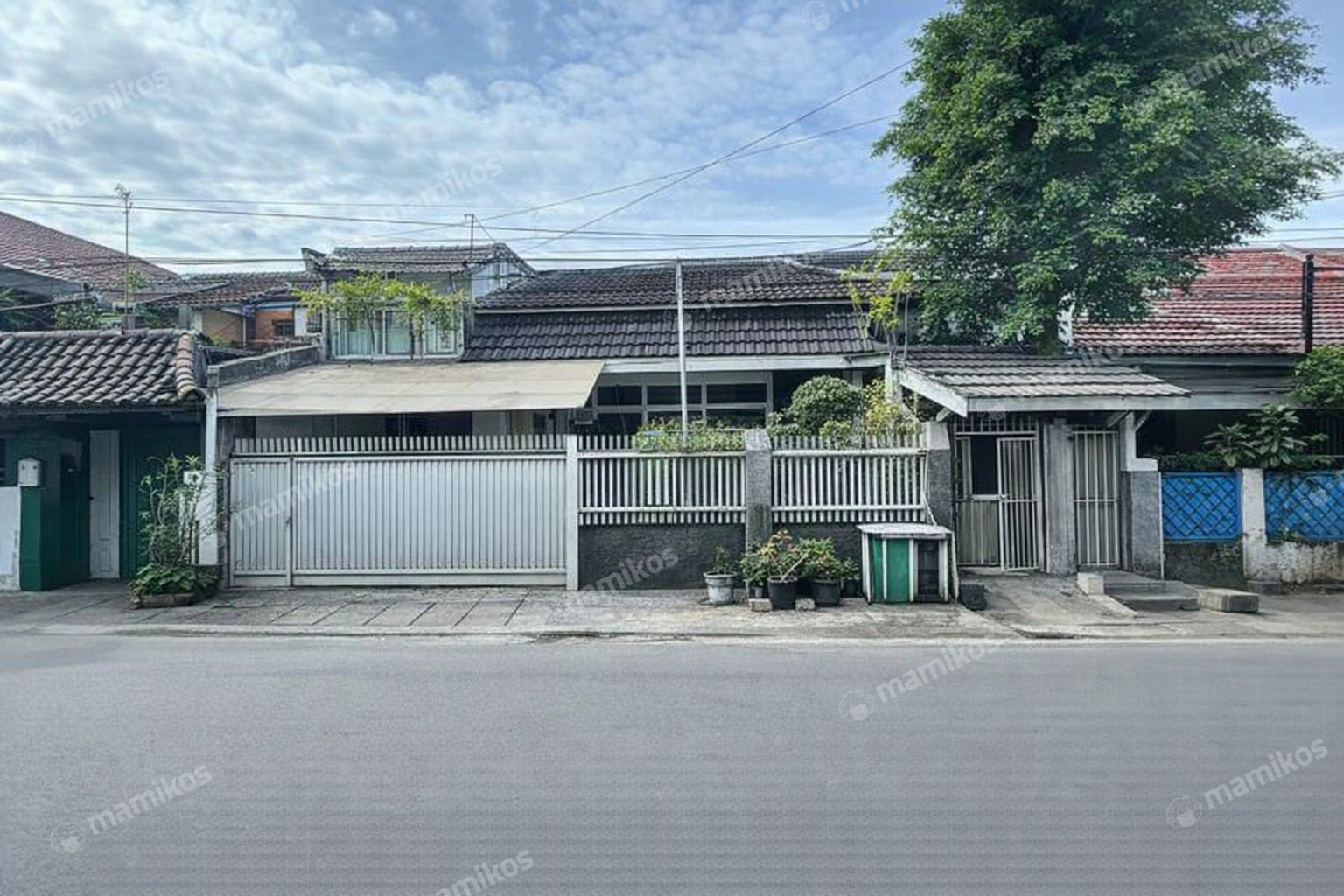 Rumah Sertifikat SHM 5 Kamar Tidur 4 Kamar Mandi Tebet Jakarta Selatan