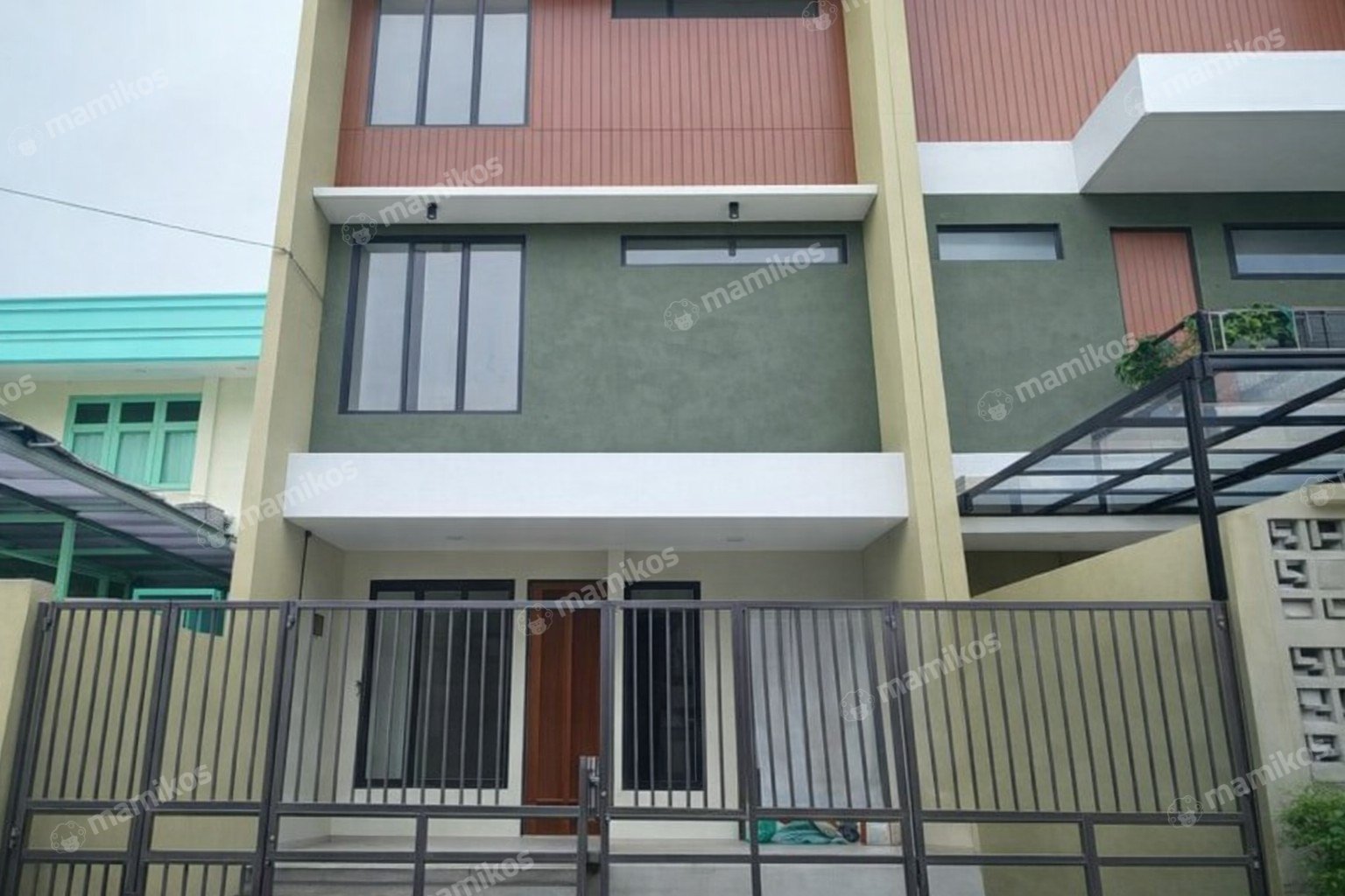 Rumah 4 Kamar Tidur 5 Kamar Mandi 2 Lantai Kelapa Gading Jakarta Utara
