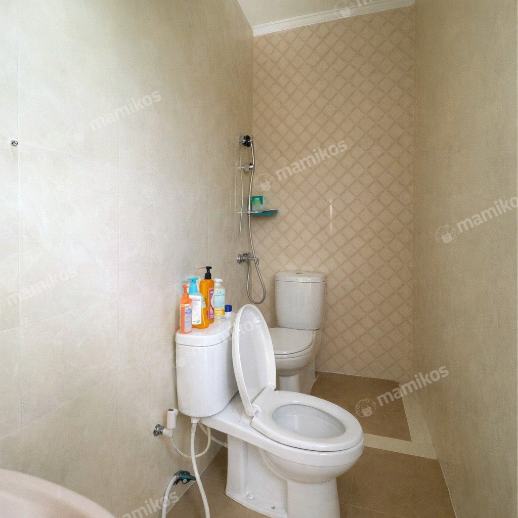Rumah Sertifikat SHM 3 Kamar Tidur 4 Kamar Mandi Kramat Jati Jakarta Timur - Photo 3