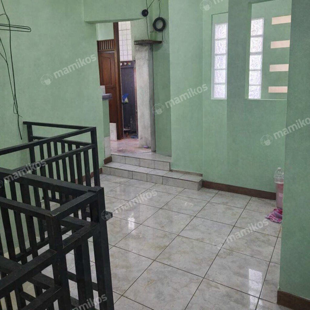 Rumah Sertifikat SHM 18 Kamar Tidur 6 Kamar Mandi Kemanggisan Jakarta Barat - Photo 4