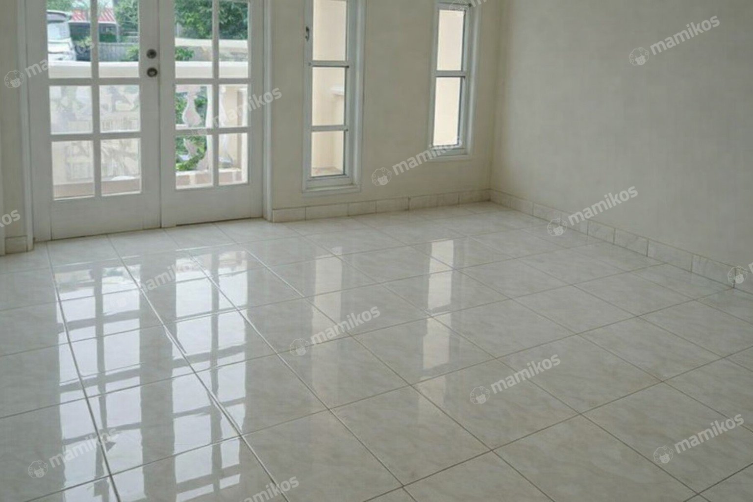 Rumah Sertifikat SHM 3 Kamar Tidur 3 Kamar Mandi Citra Grand Jakarta Timur