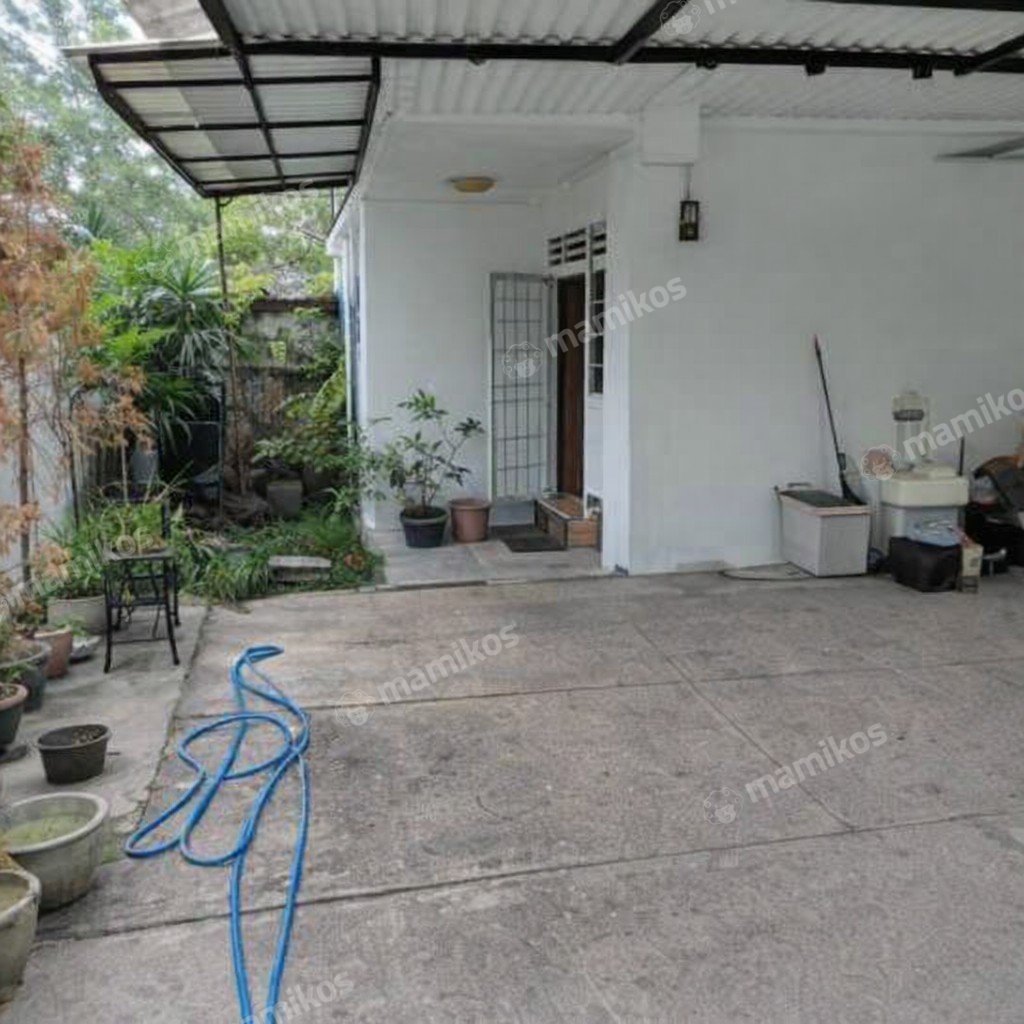 Rumah 5 Kamar Tidur 3 Kamar Mandi 2 Lantai Meruya Jakarta Barat - Photo 2