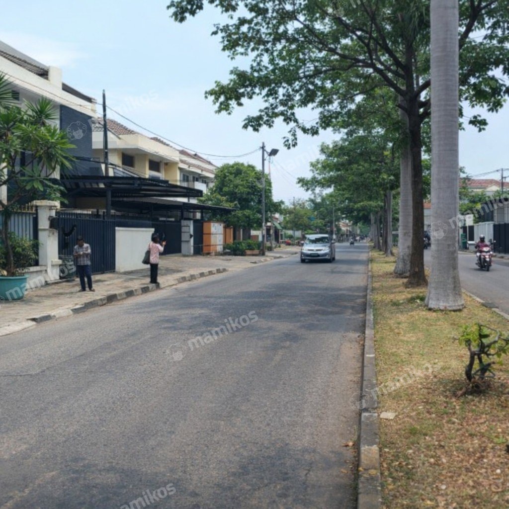 Rumah 4 Kamar Tidur 2 Kamar Mandi 2 Lantai Daan Mogot Jakarta Barat - Photo 5
