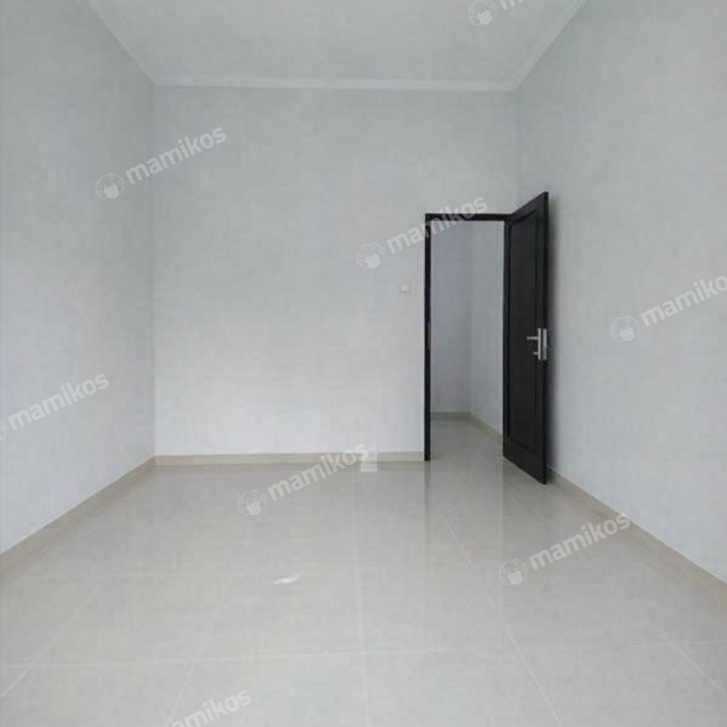Rumah Sertifikat SHM 3 Kamar Tidur 2 Kamar Mandi Ciracas Jakarta Timur - Photo 3