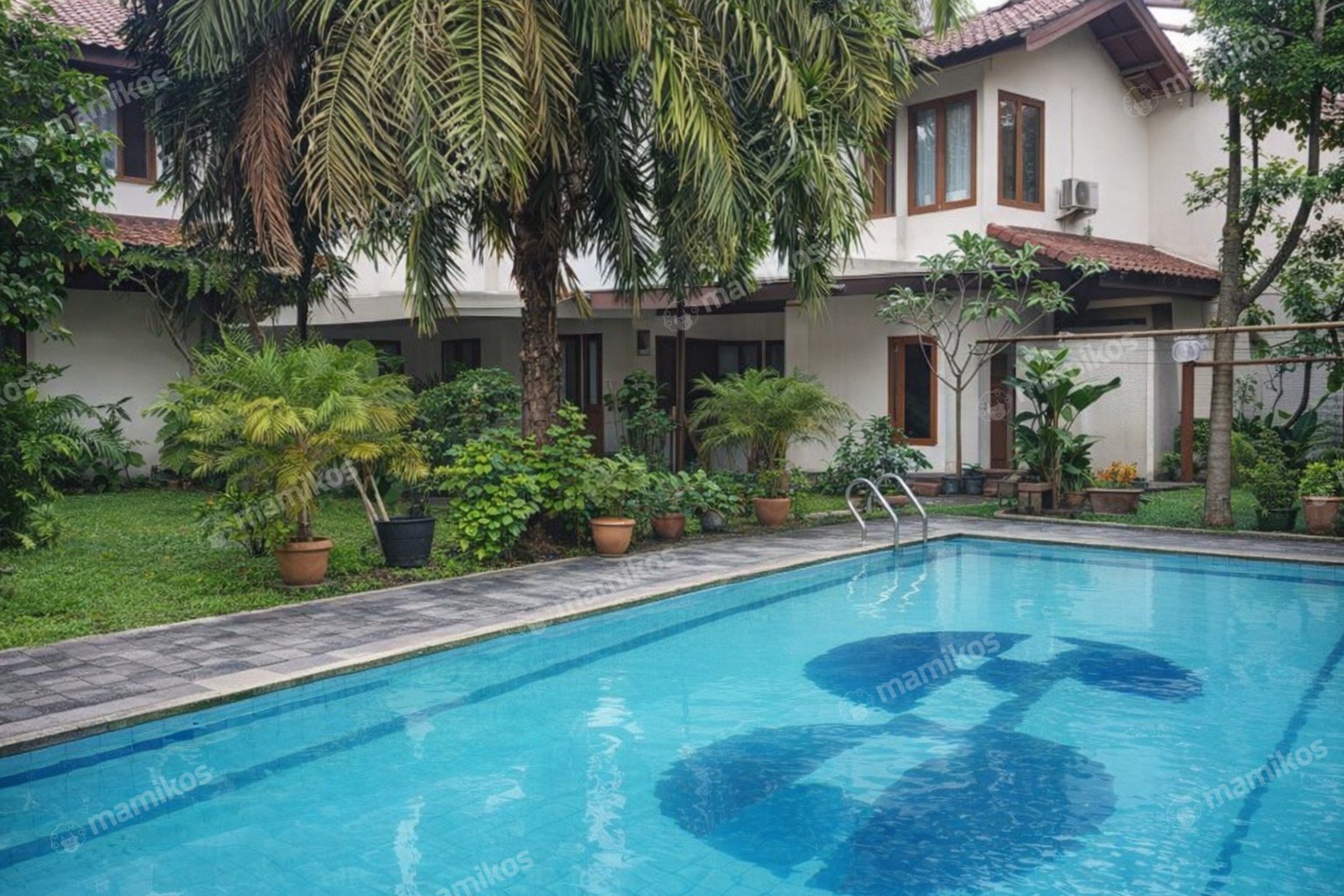 Rumah Sertifikat SHM 7 Kamar Tidur 4 Kamar Mandi Pondok Indah Jakarta Selatan