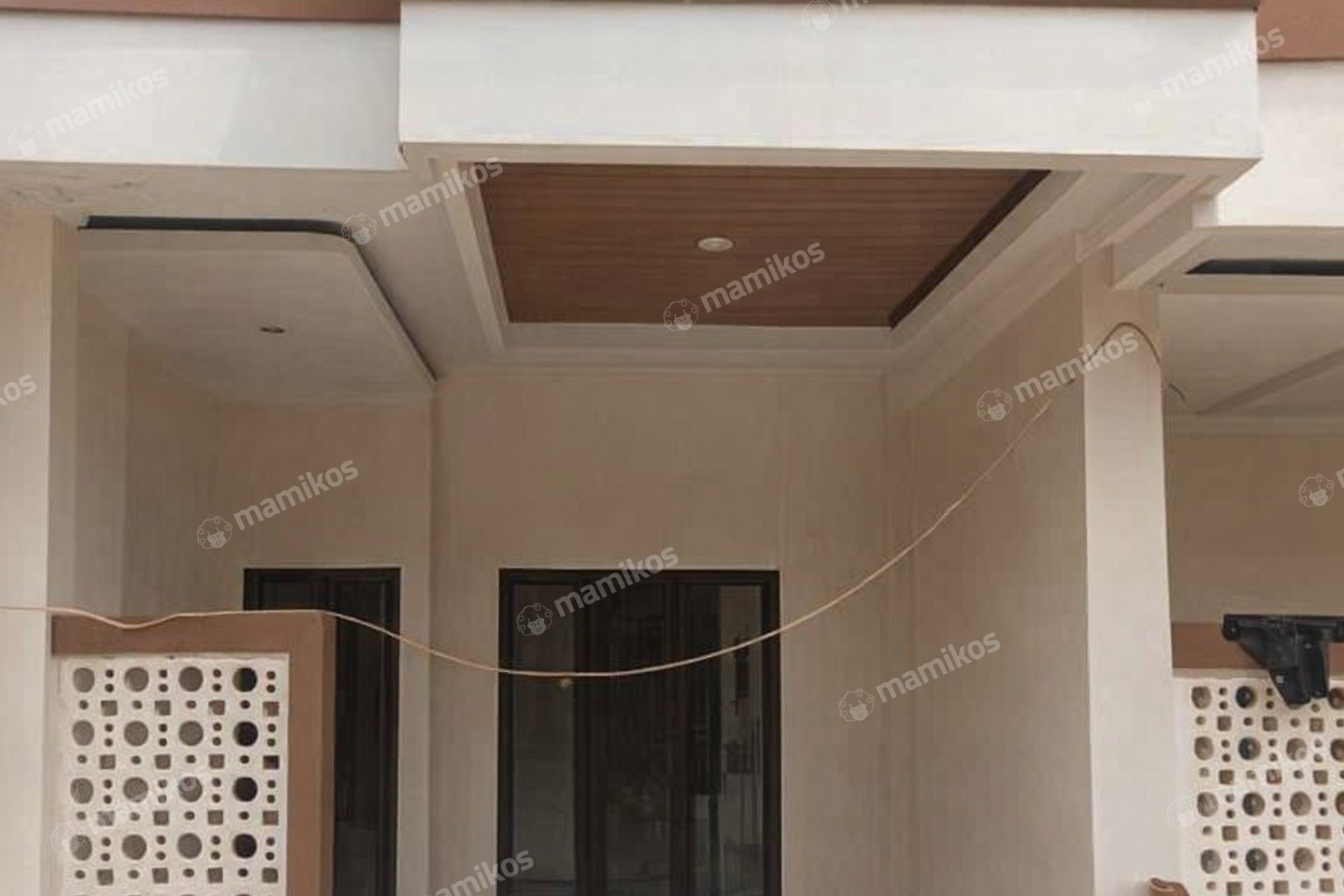 Rumah Sertifikat SHM 3 Kamar Tidur 2 Kamar Mandi Cipayung Jakarta Timur