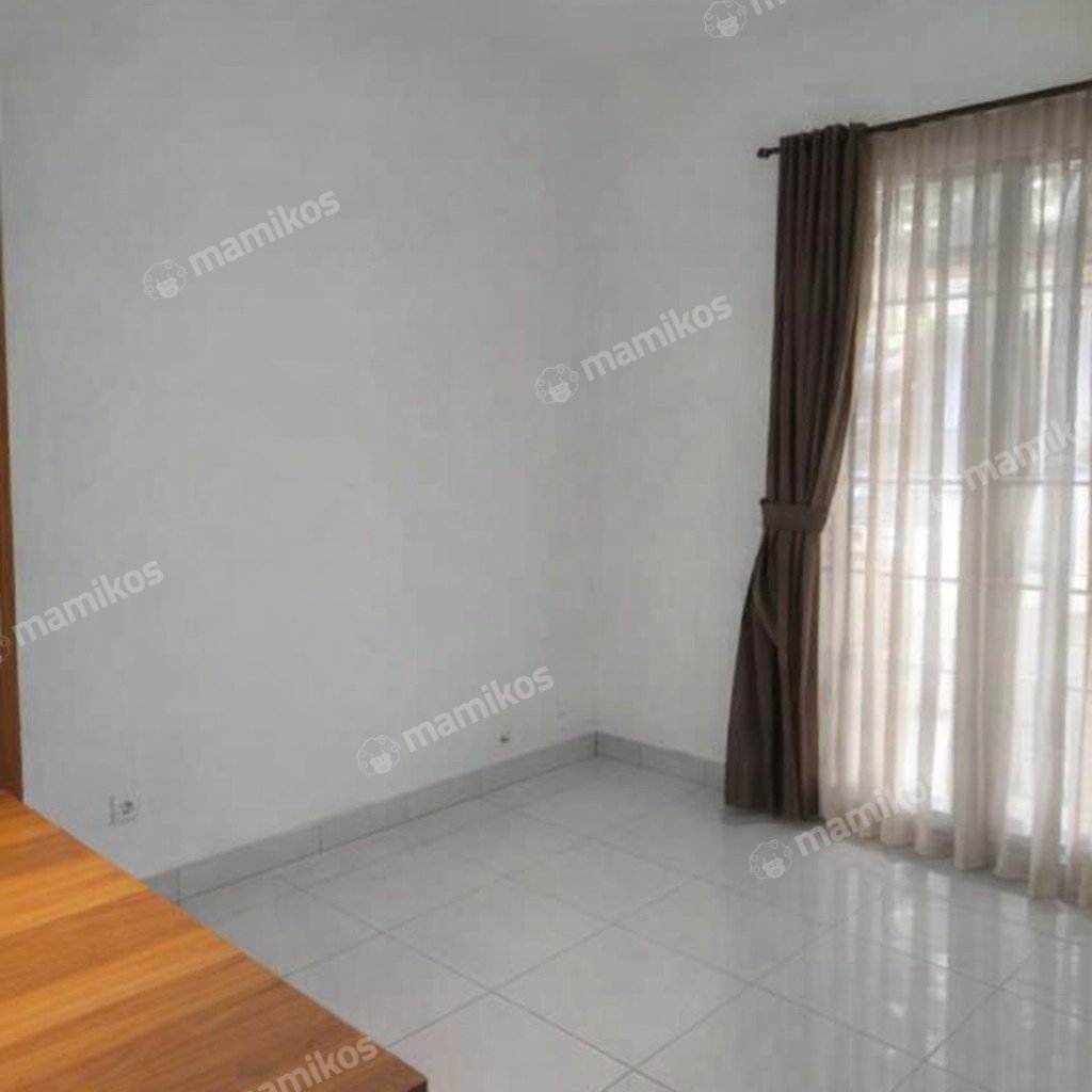Rumah Sertifikat HGB 4 Kamar Tidur 3 Kamar Mandi Jakarta Garden City Jakarta Timur - Photo 2