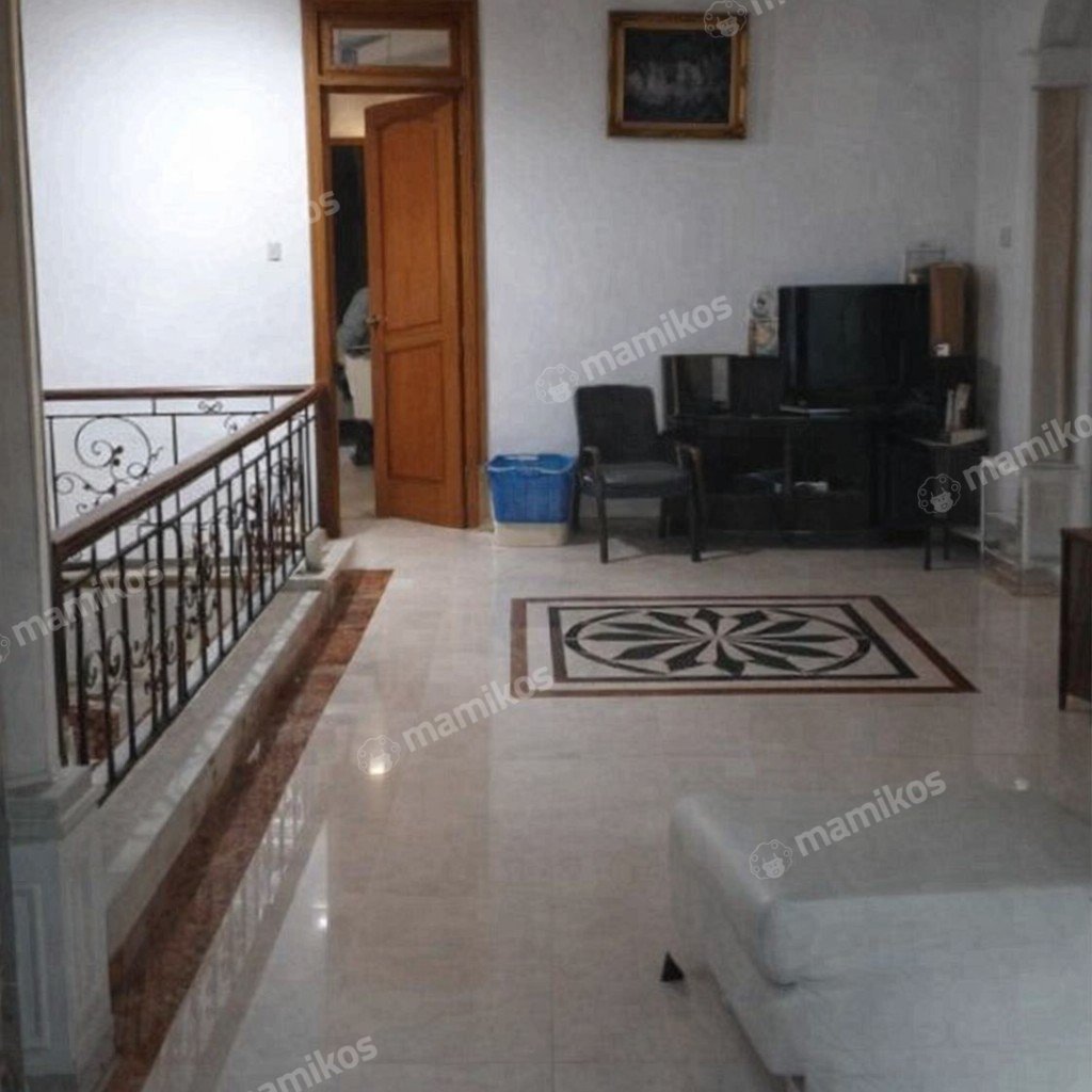 Rumah Sertifikat SHM 6 Kamar Tidur 4 Kamar Mandi Sunter Jakarta Utara - Photo 2