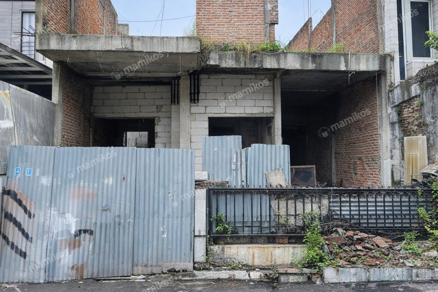 Rumah Sertifikat SHM 2 Lantai Sektor 1 - Bintaro Jakarta Selatan