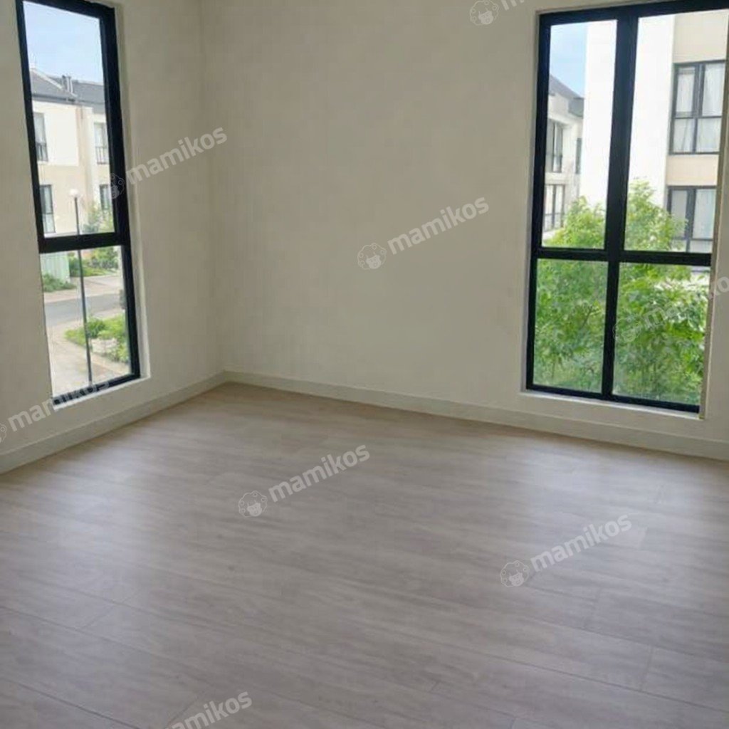 Rumah Sertifikat SHM 4 Kamar Tidur 4 Kamar Mandi Jakarta Garden City Jakarta Timur - Photo 3