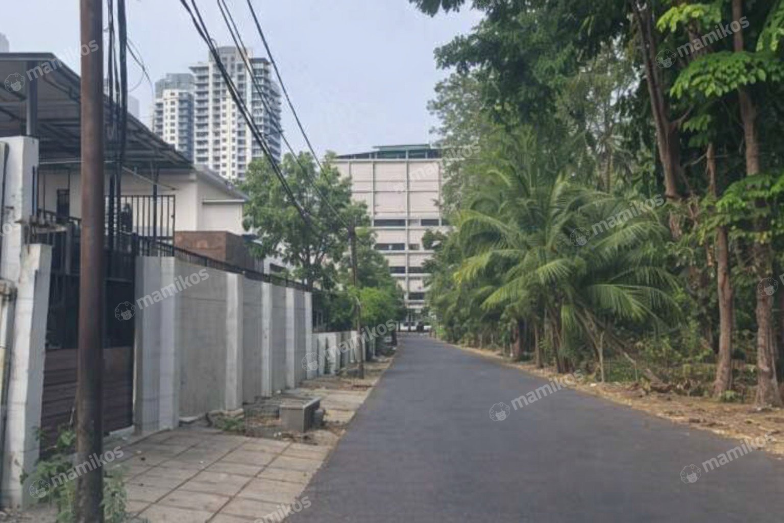 Rumah Sertifikat SHM 5 Kamar Tidur 3 Kamar Mandi Pademangan Jakarta Utara - Photo 3