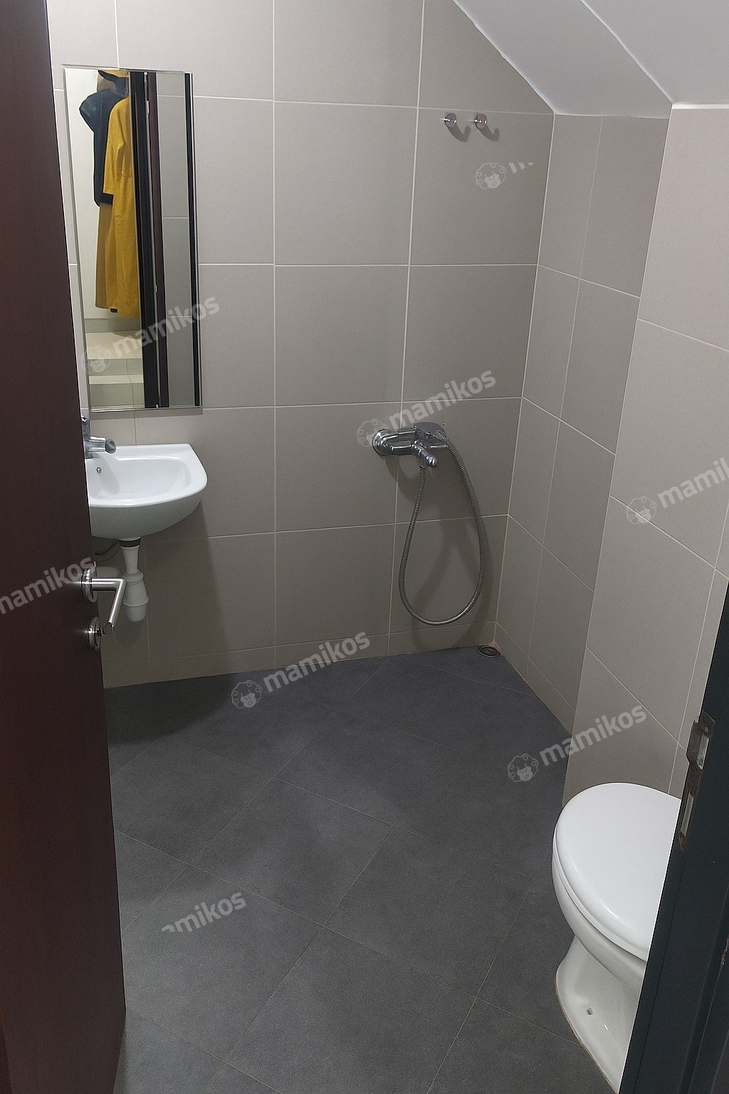 Rumah Sertifikat HGB 3 Kamar Tidur 2 Kamar Mandi Metland Menteng Jakarta Timur - Photo 5