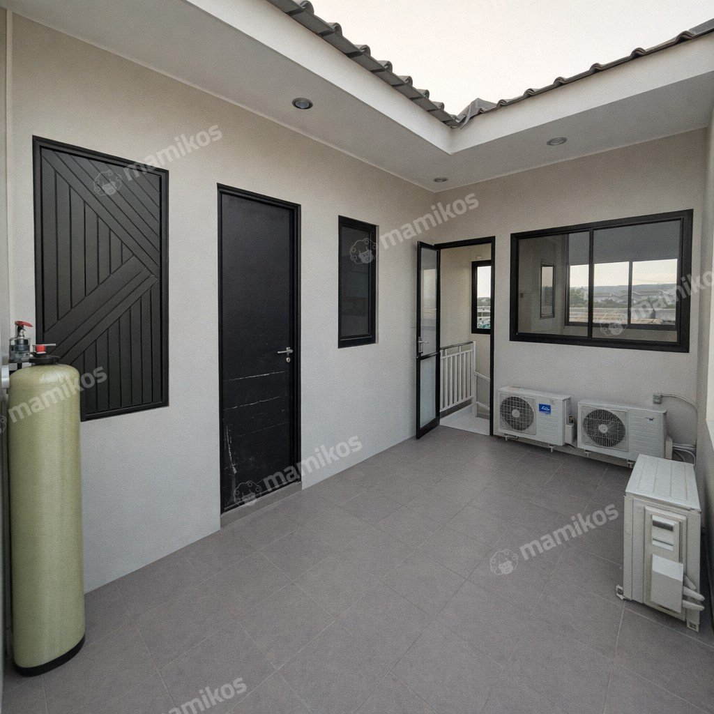 Rumah Sertifikat SHM 4 Kamar Tidur 3 Kamar Mandi Jakarta Garden City Jakarta Timur - Photo 3