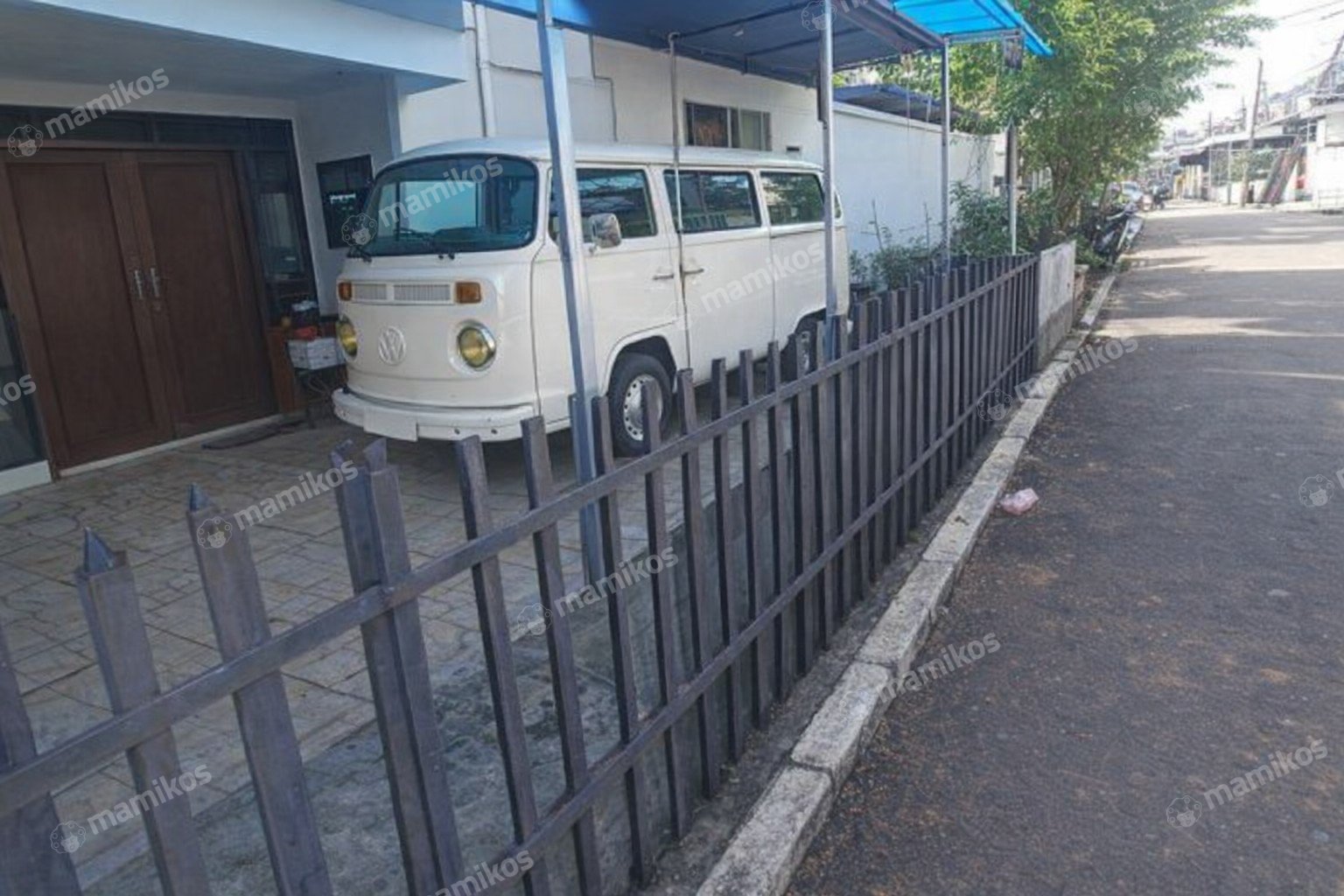 Rumah Sertifikat SHM 4 Kamar Tidur 2 Kamar Mandi Radio Dalam Jakarta Selatan - Photo 2