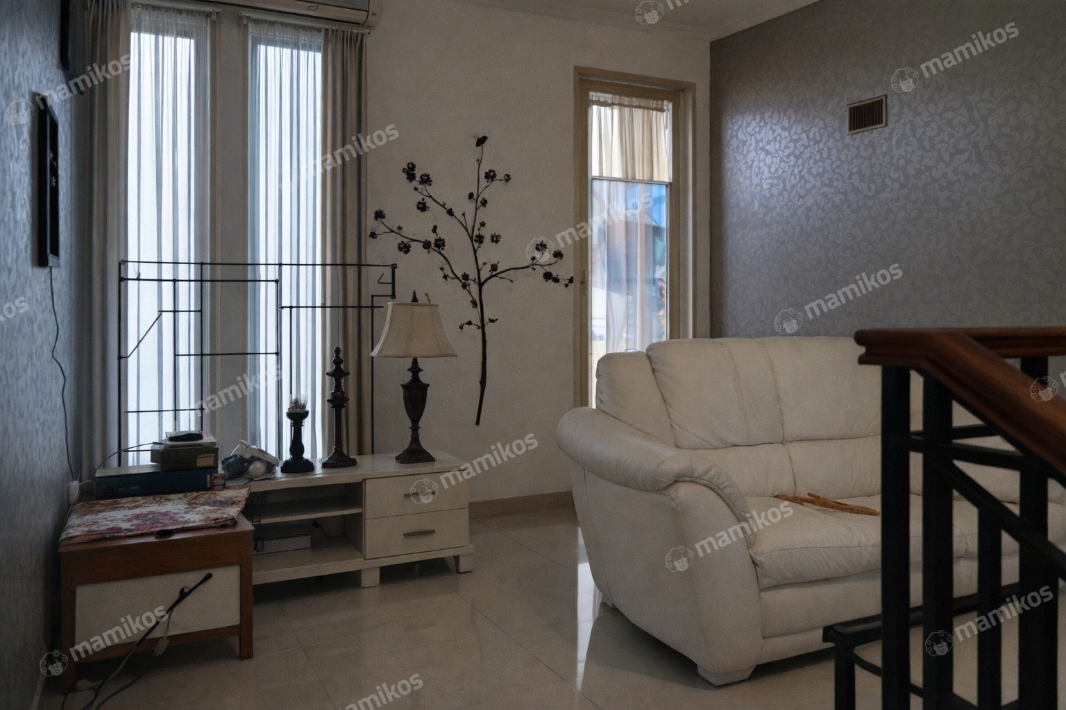 Rumah Sertifikat SHM 3 Kamar Tidur 3 Kamar Mandi Cakung Jakarta Timur - Photo 3