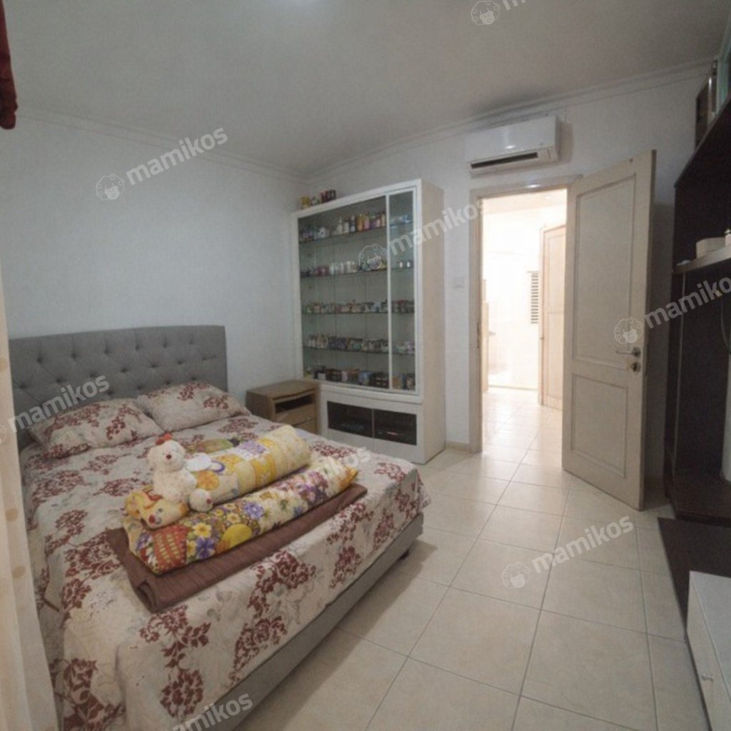 Rumah Sertifikat SHM 3 Kamar Tidur 3 Kamar Mandi Puri Media Jakarta Barat - Photo 2