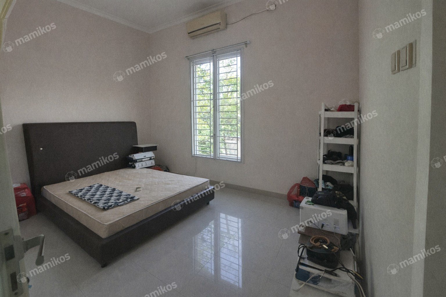 Rumah Sertifikat SHM 3 Kamar Tidur 2 Kamar Mandi Cipinang Jakarta Timur - Photo 2