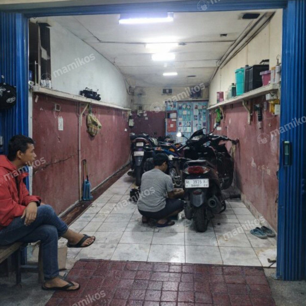Rumah Sertifikat SHM 8 Kamar Tidur 6 Kamar Mandi Palmerah Jakarta Barat - Photo 4
