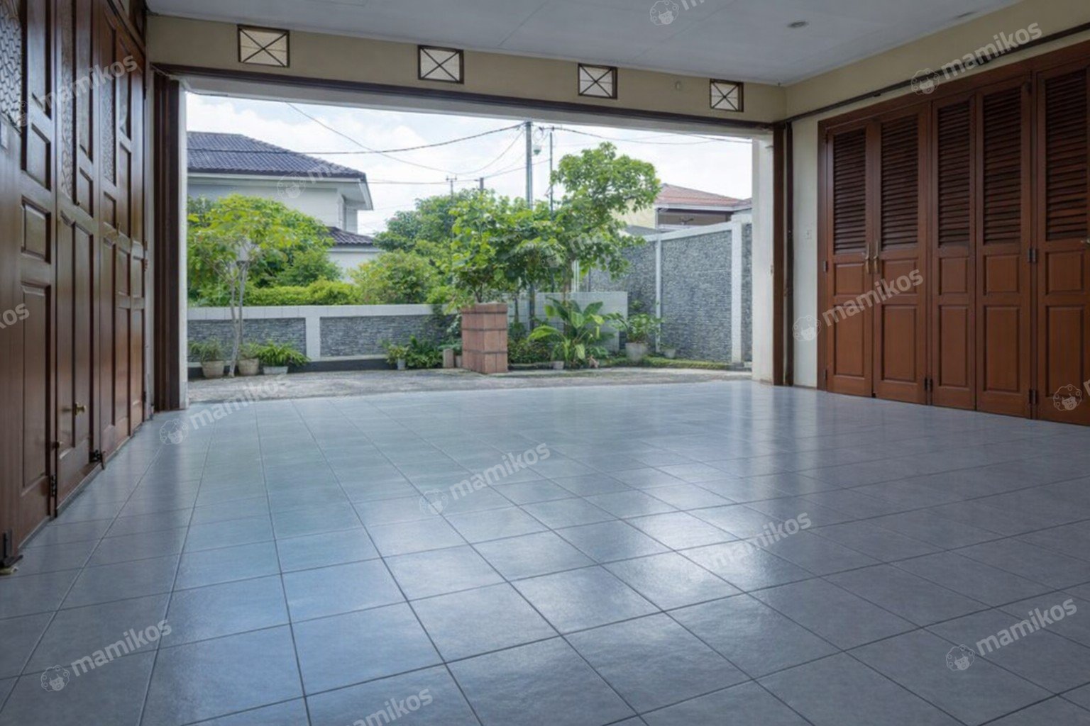 Rumah Sertifikat SHM 5 Kamar Tidur 3 Kamar Mandi Jati Padang Jakarta Selatan - Photo 2
