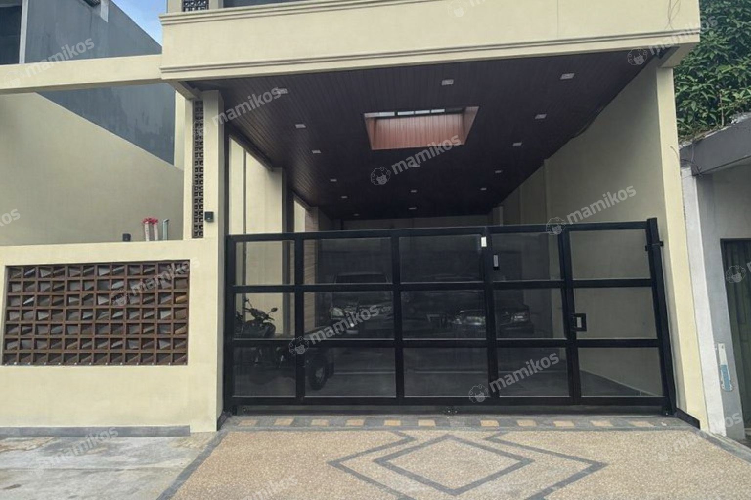 Rumah Sertifikat SHM 4 Kamar Tidur 4 Kamar Mandi Cipayung Jakarta Timur