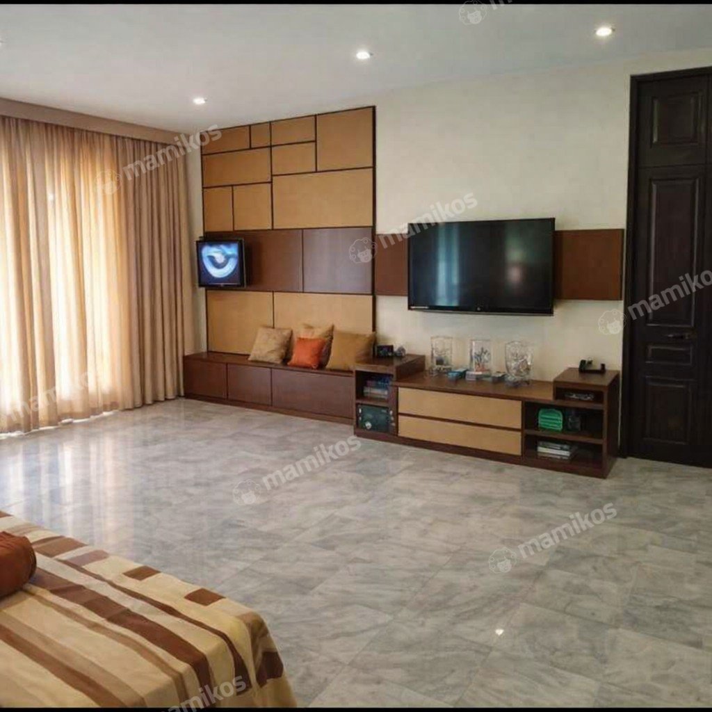 Rumah Sertifikat SHM 3 Kamar Tidur 3 Kamar Mandi Green garden Jakarta Barat - Photo 5