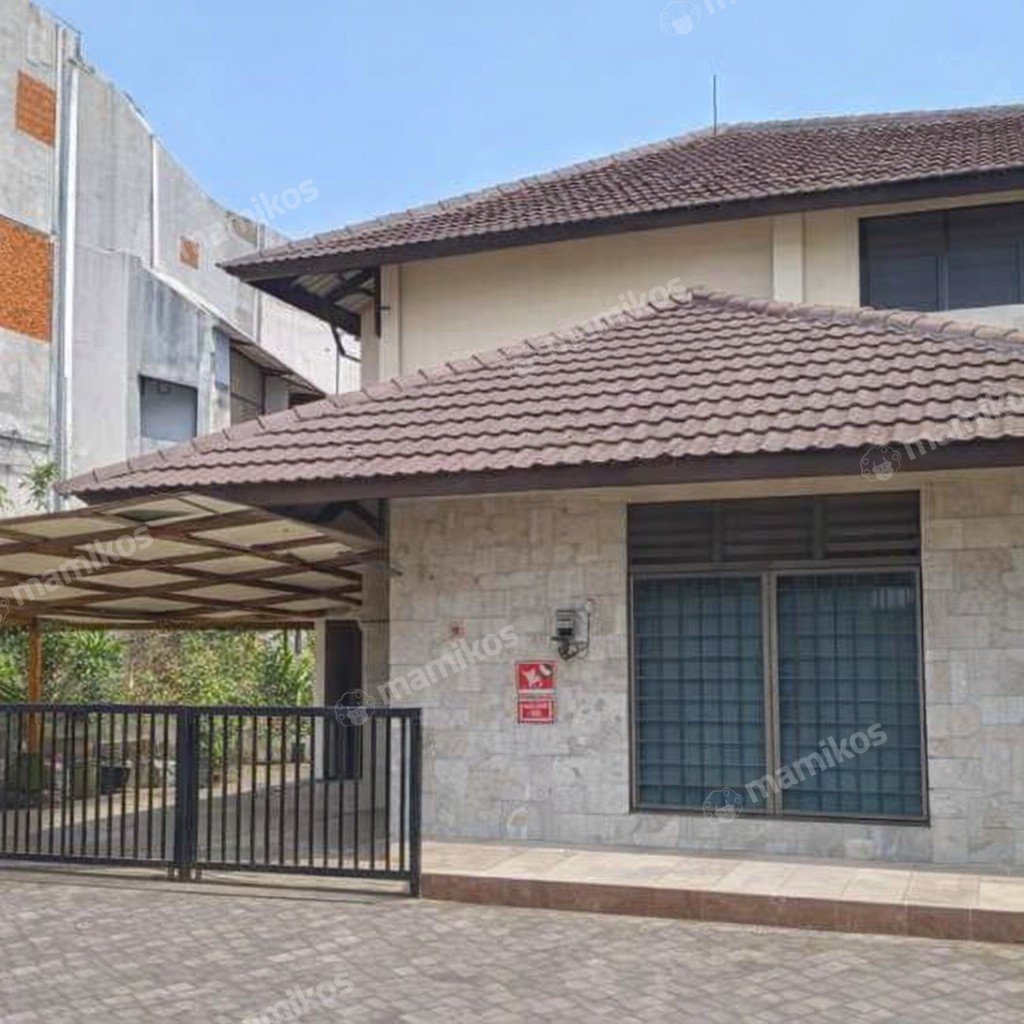Rumah Sertifikat SHM 4 Kamar Tidur 5 Kamar Mandi Ragunan Jakarta Selatan - Photo 2