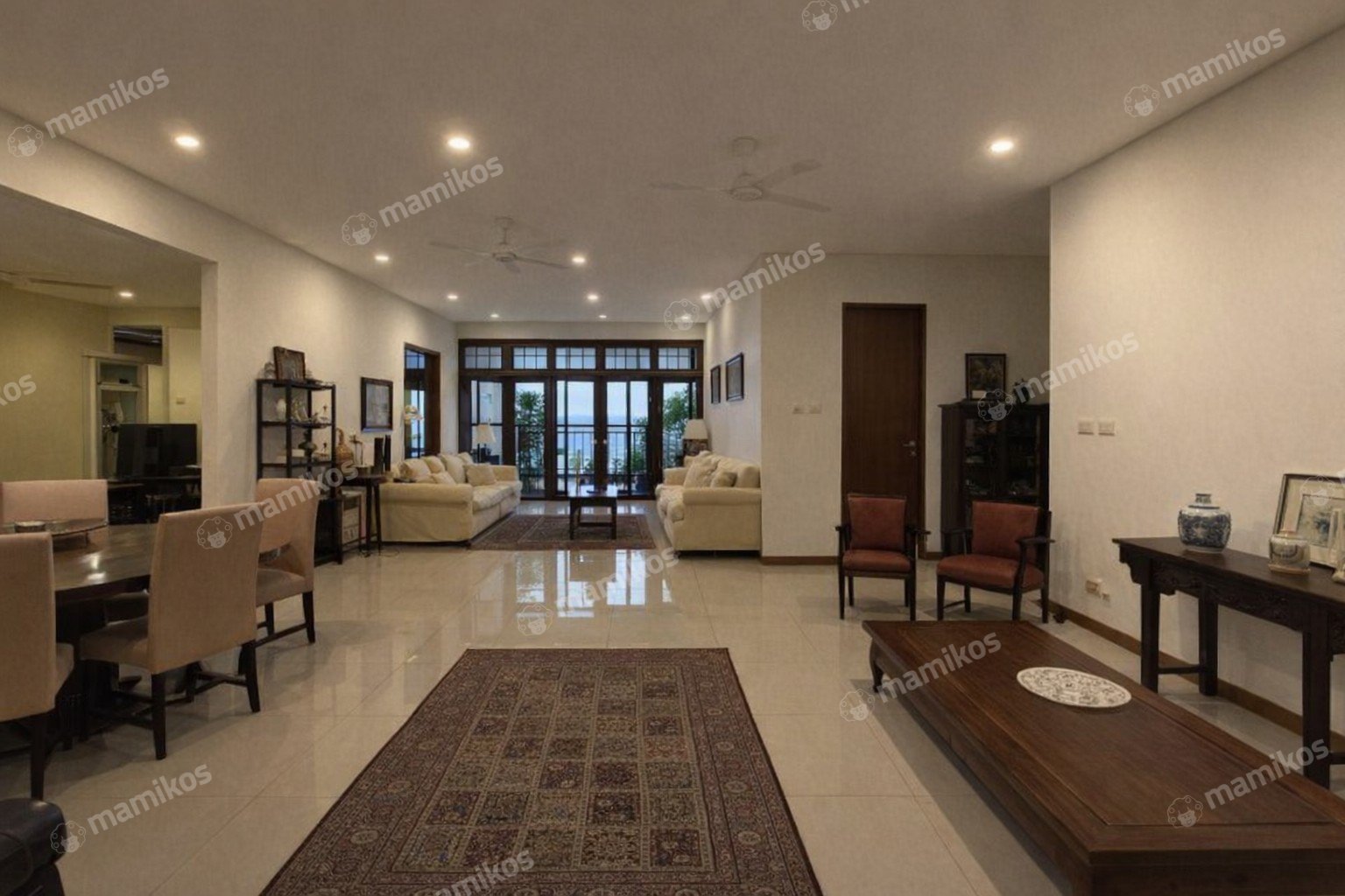 Rumah Sertifikat SHM 4 Kamar Tidur 3 Kamar Mandi Kemang Jakarta Selatan - Photo 2