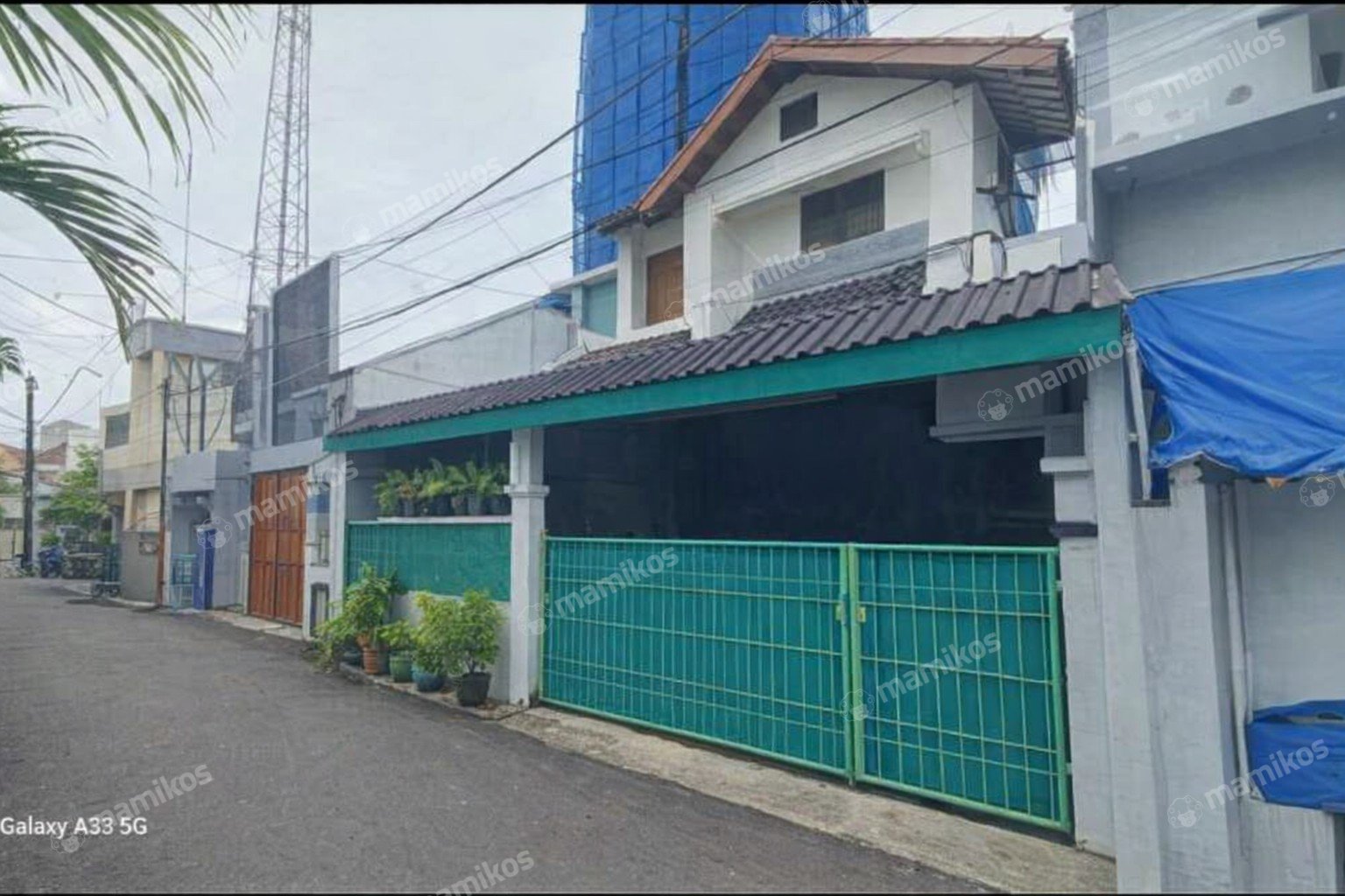 Rumah Sertifikat SHM 6 Kamar Tidur 4 Kamar Mandi Kebon Jeruk Jakarta Barat - Photo 2