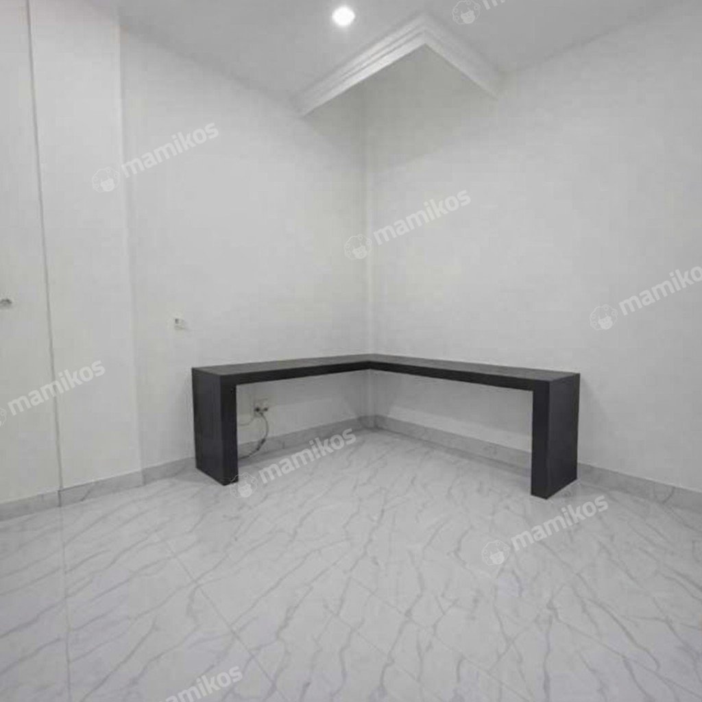 Rumah Sertifikat SHM 3 Kamar Tidur 2 Kamar Mandi Tanjung Duren Utara Jakarta Barat - Photo 3
