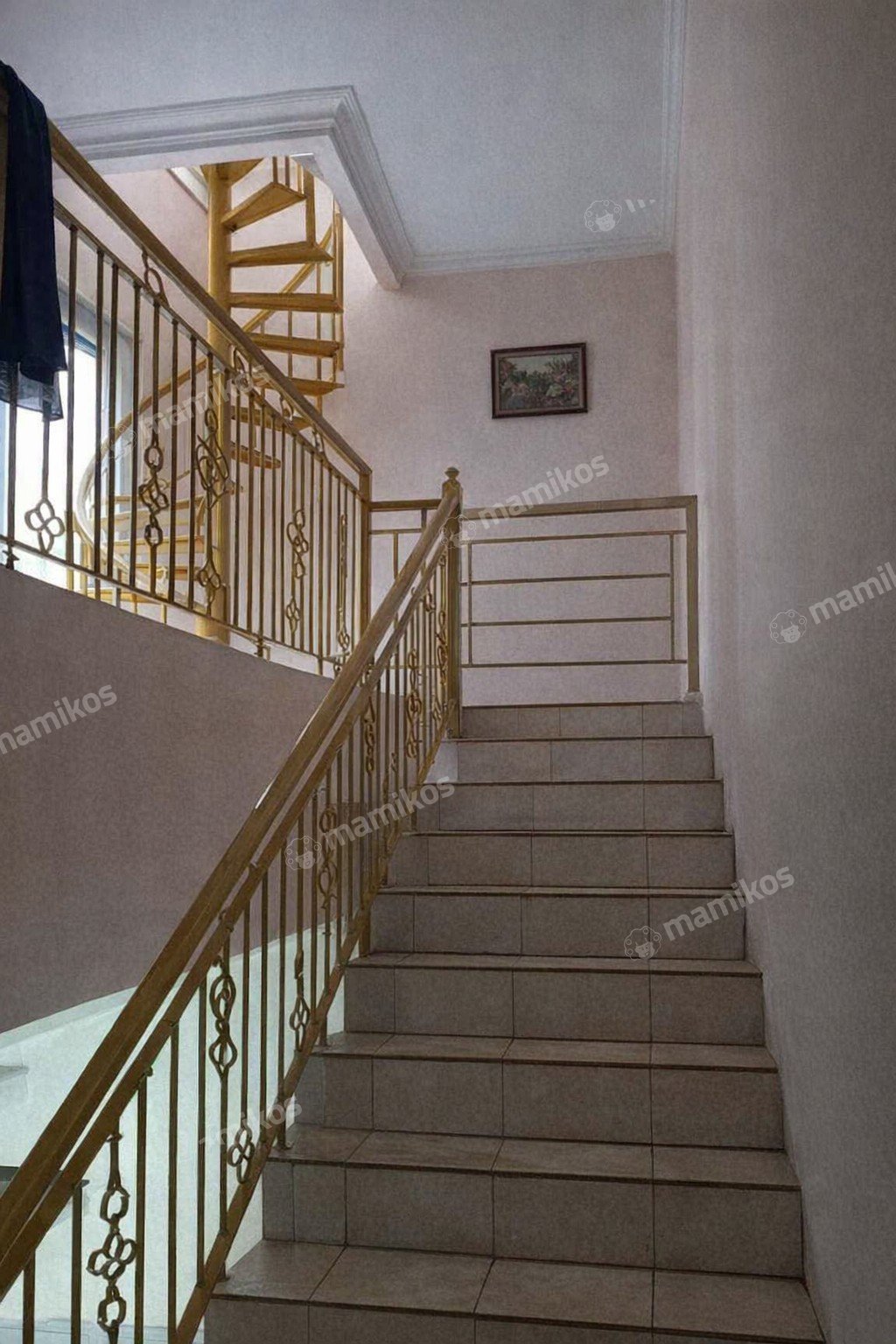 Rumah Sertifikat SHM 5 Kamar Tidur 3 Kamar Mandi Metland Puri Jakarta Barat - Photo 2