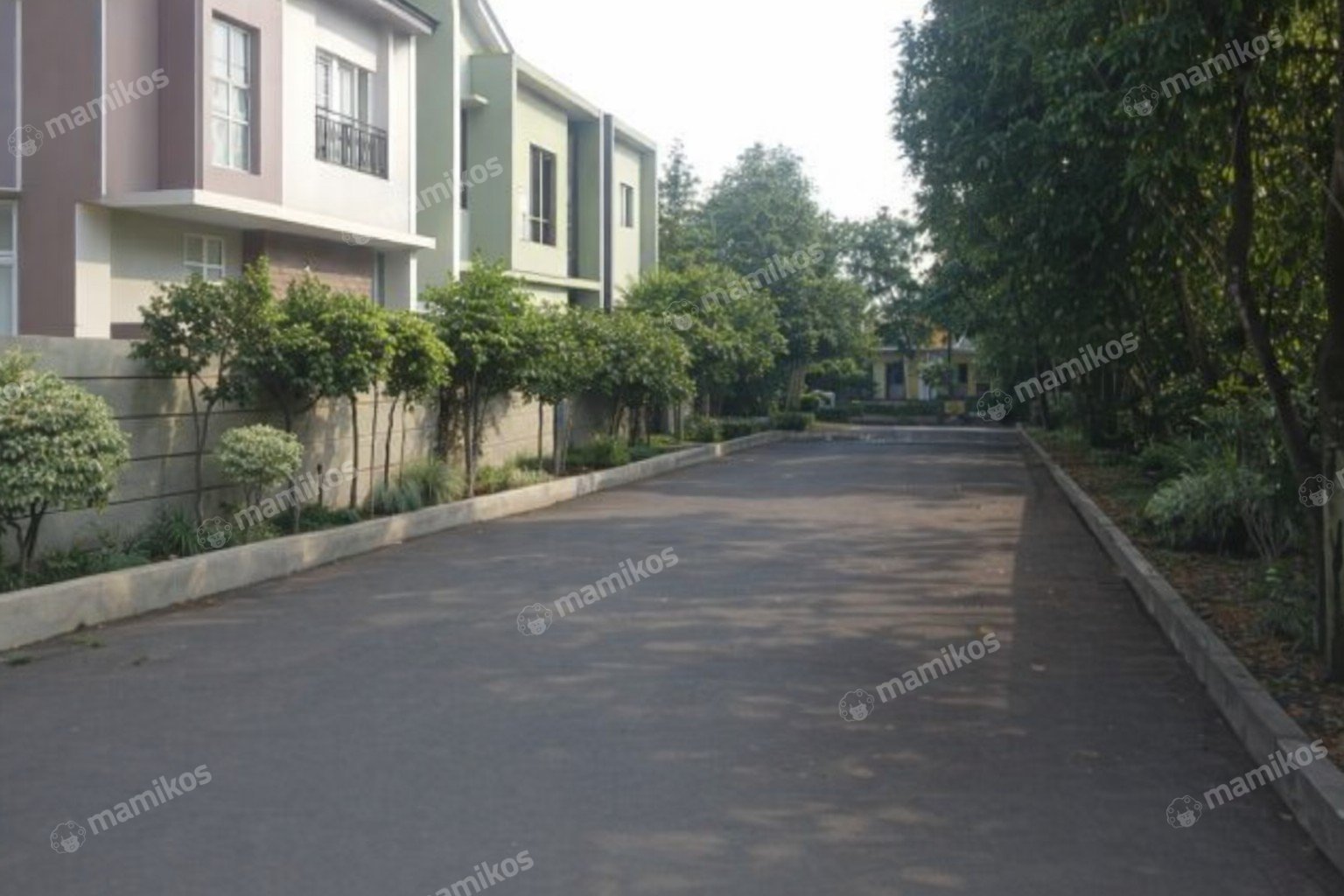 Rumah Sertifikat SHM 5 Kamar Tidur 5 Kamar Mandi Pondok Kelapa Jakarta Timur - Photo 2