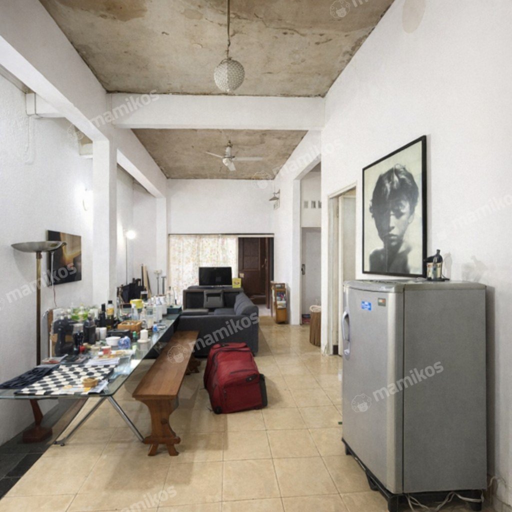Rumah Sertifikat SHM 3 Kamar Tidur 2 Kamar Mandi Lebak Bulus Jakarta Selatan - Photo 3