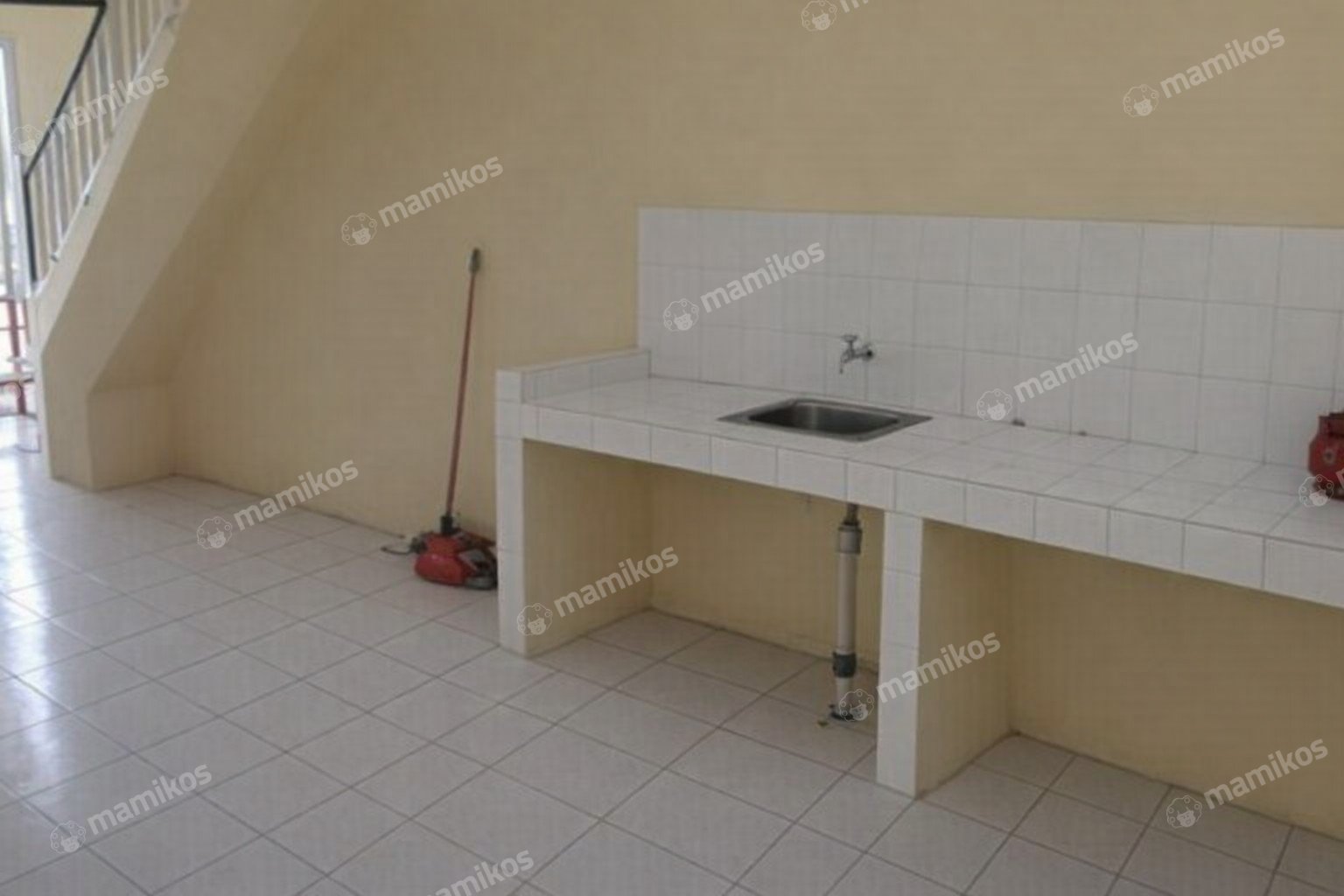 Rumah Sertifikat SHM 2 Kamar Tidur 1 Kamar Mandi Taman Palem Jakarta Barat - Photo 4