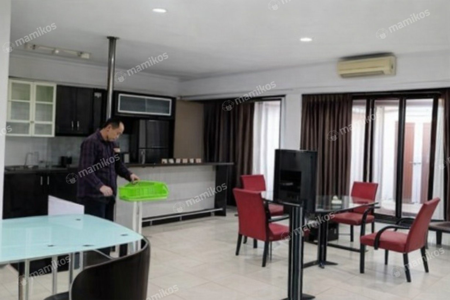 Rumah Sertifikat SHM 4 Kamar Tidur 3 Kamar Mandi Jagakarsa Jakarta Selatan - Photo 4