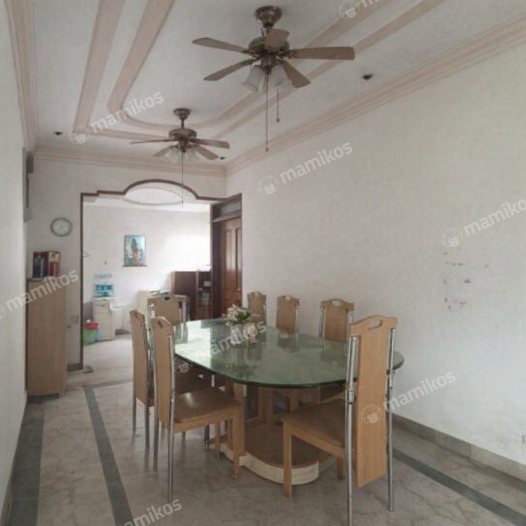 Rumah Sertifikat SHM 4 Kamar Tidur 4 Kamar Mandi Taman Palem Jakarta Barat - Photo 2