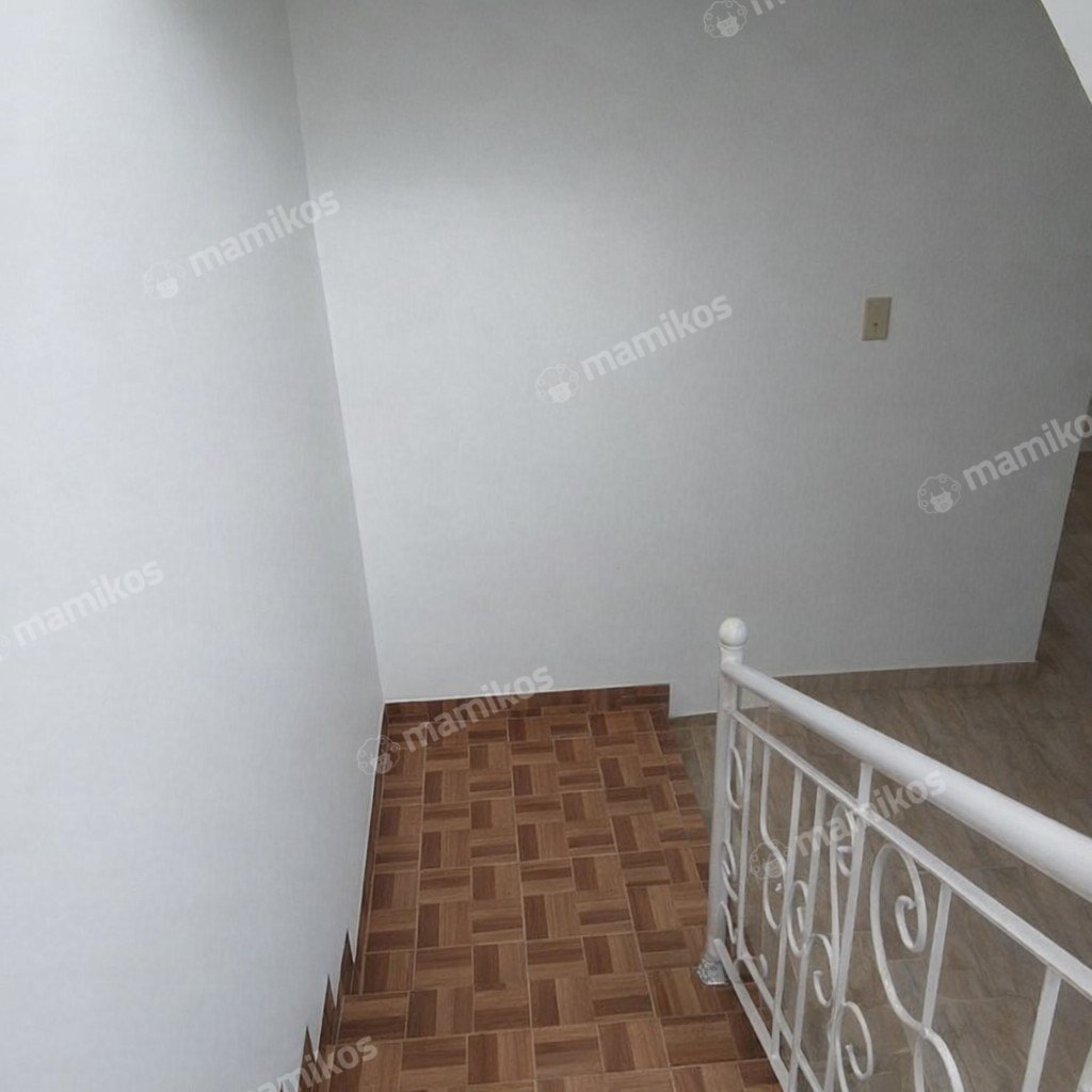 Rumah Sertifikat SHM 3 Kamar Tidur 3 Kamar Mandi Lebak Bulus Jakarta Selatan - Photo 5