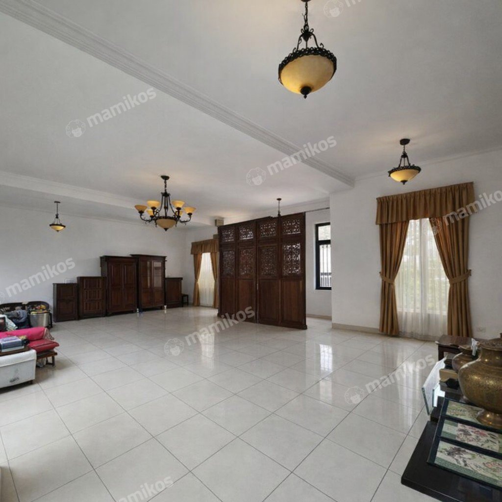 Rumah Sertifikat SHM 3 Kamar Tidur 3 Kamar Mandi Gandaria Jakarta Selatan - Photo 3