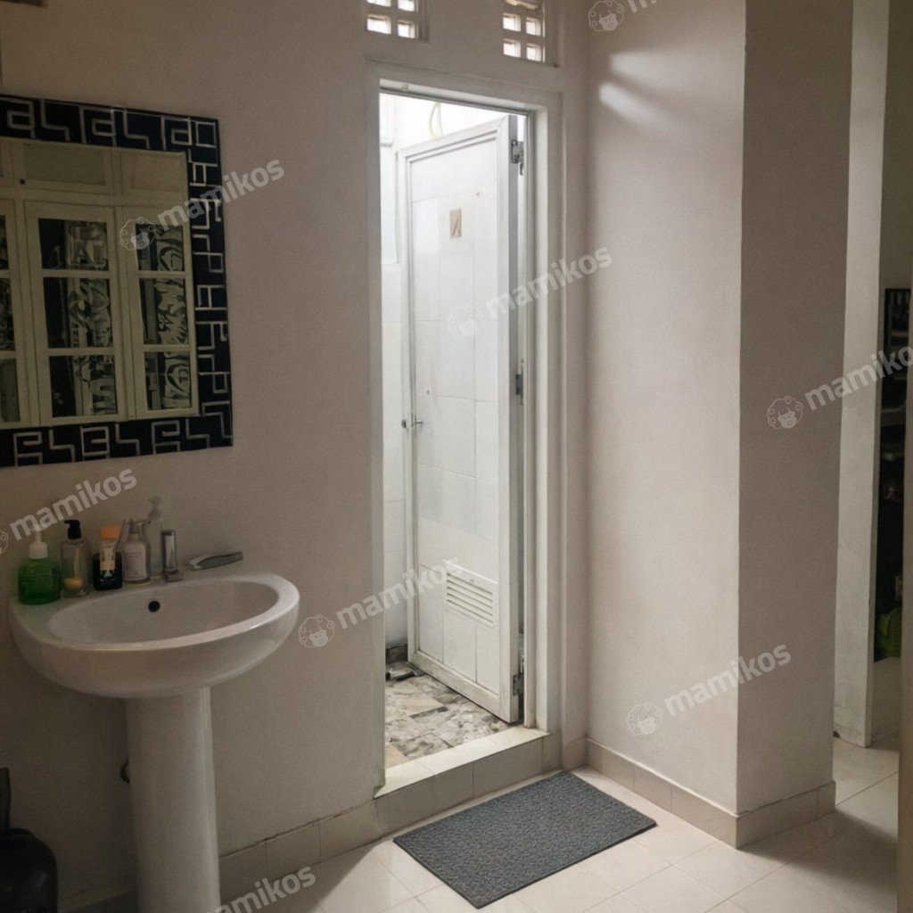 Rumah Sertifikat SHM 3 Kamar Tidur 2 Kamar Mandi Citra Garden Jakarta Barat - Photo 3