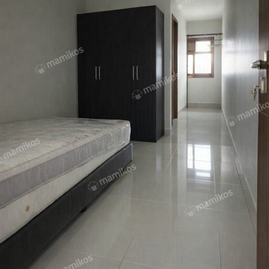 Rumah Sertifikat SHM 10 Kamar Tidur 10 Kamar Mandi Kebayoran Baru Jakarta Selatan - Photo 3