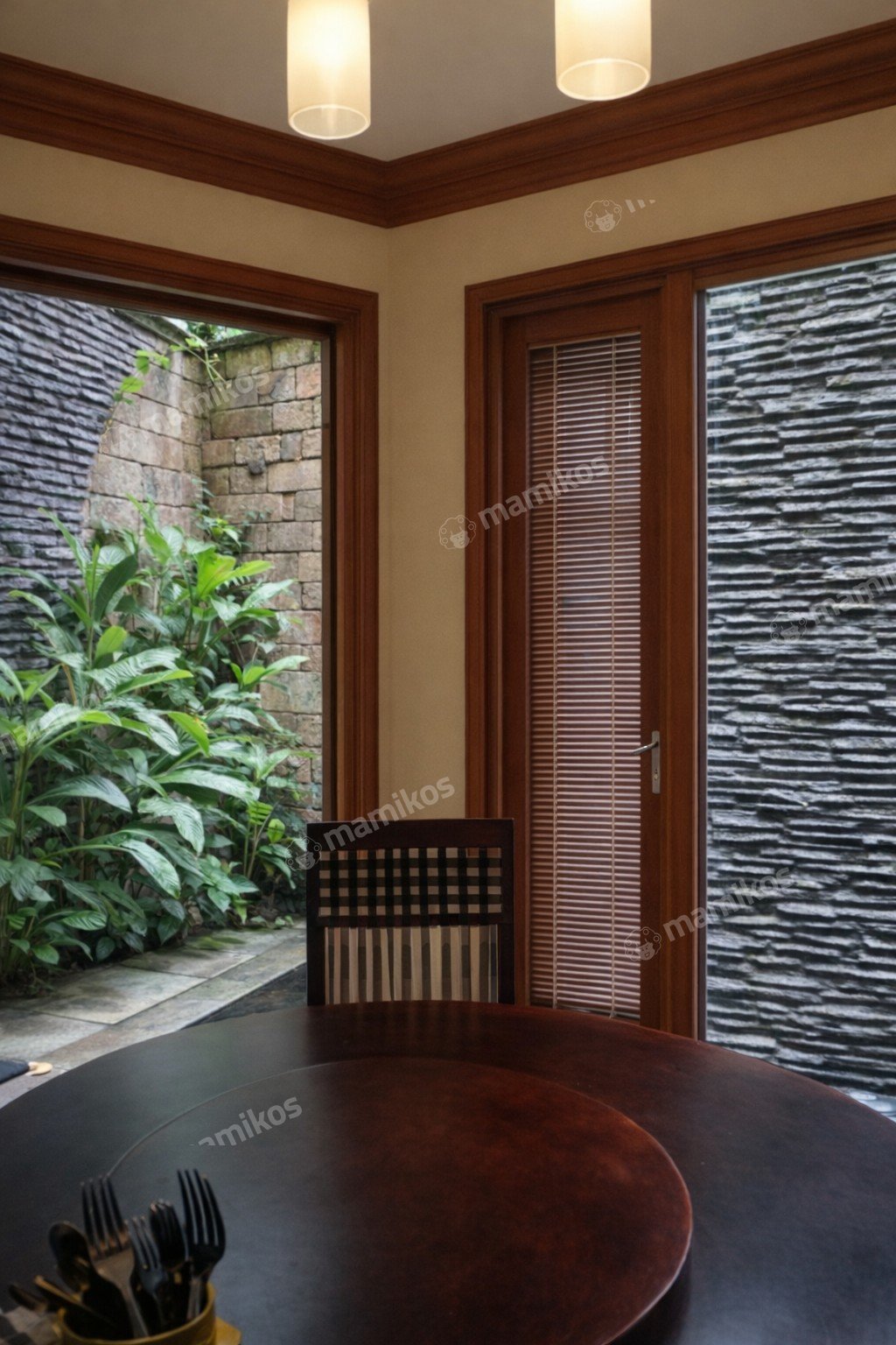 Rumah Sertifikat SHM 4 Kamar Tidur 4 Kamar Mandi Joglo Jakarta Barat - Photo 4