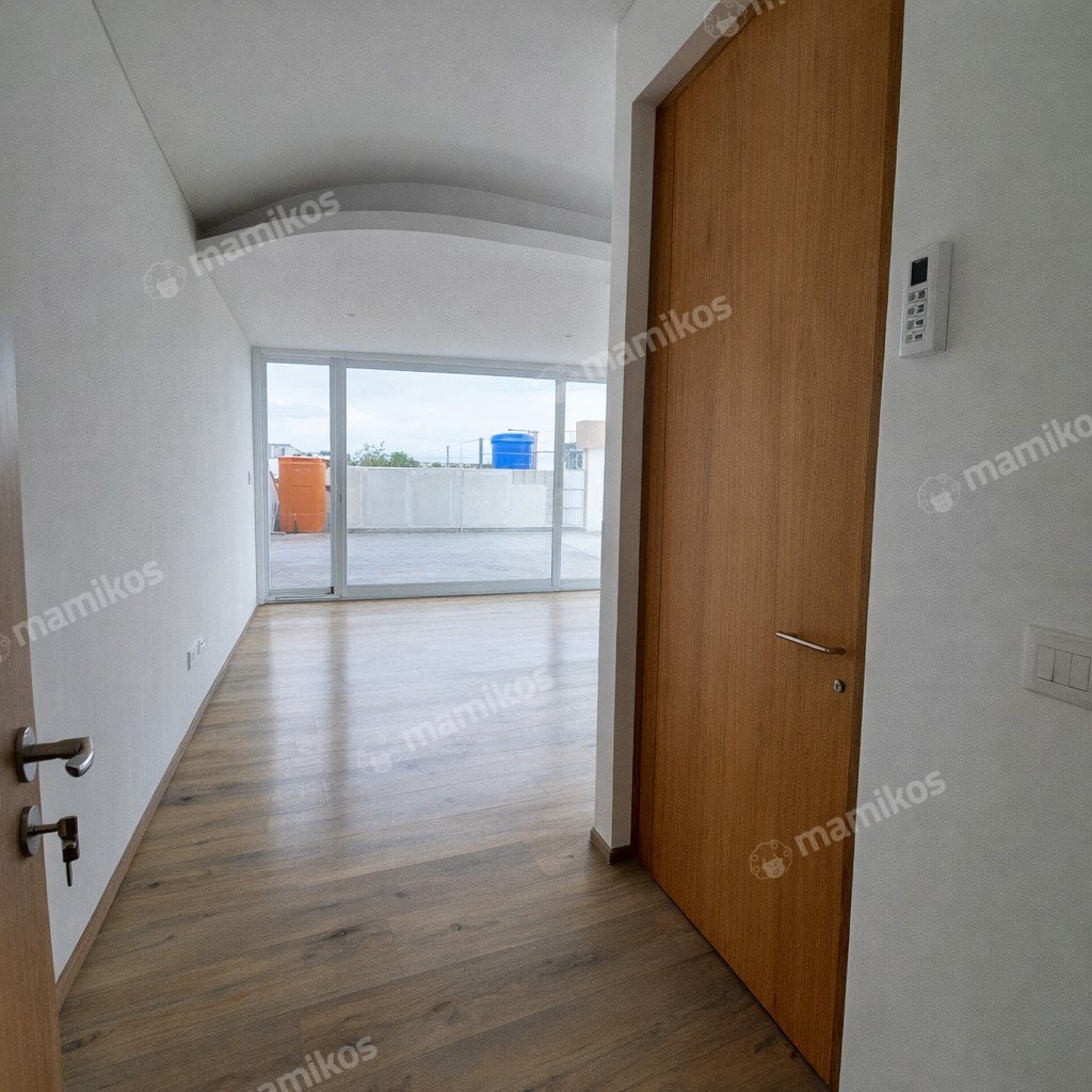 Rumah Baru Sertifikat SHM 4 Kamar Tidur Pondok Indah Jakarta Selatan - Photo 2