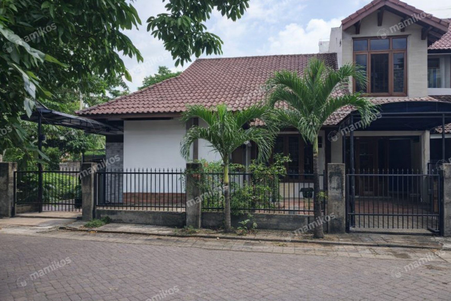 Rumah Sertifikat SHM 3 Kamar Tidur 2 Kamar Mandi Raffles Hills Jakarta Timur - Photo 3